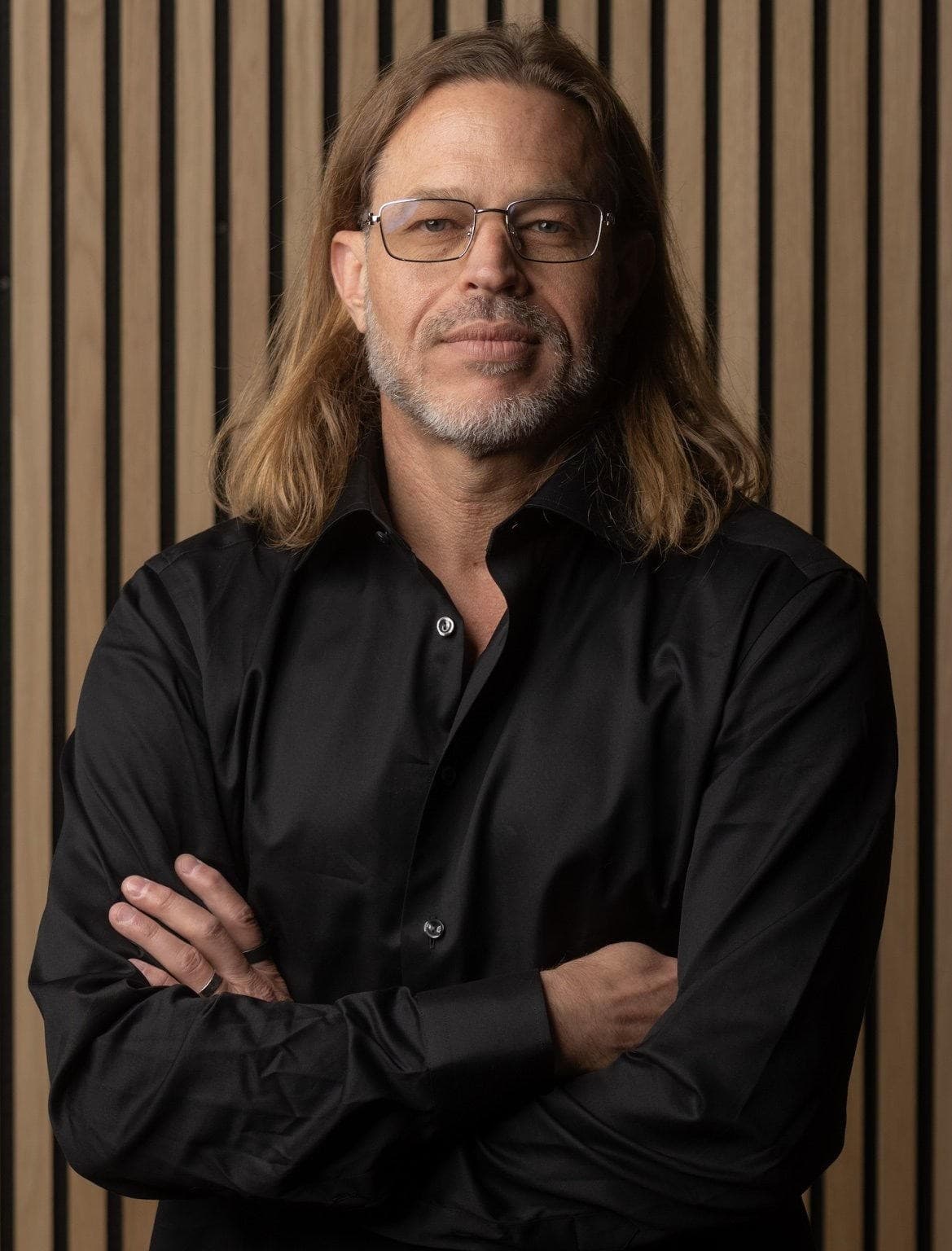 Dr. Robert Whitfield Publishes Safety Research on Fat Transfer Breast Augmentation, Introduces BII Health Program